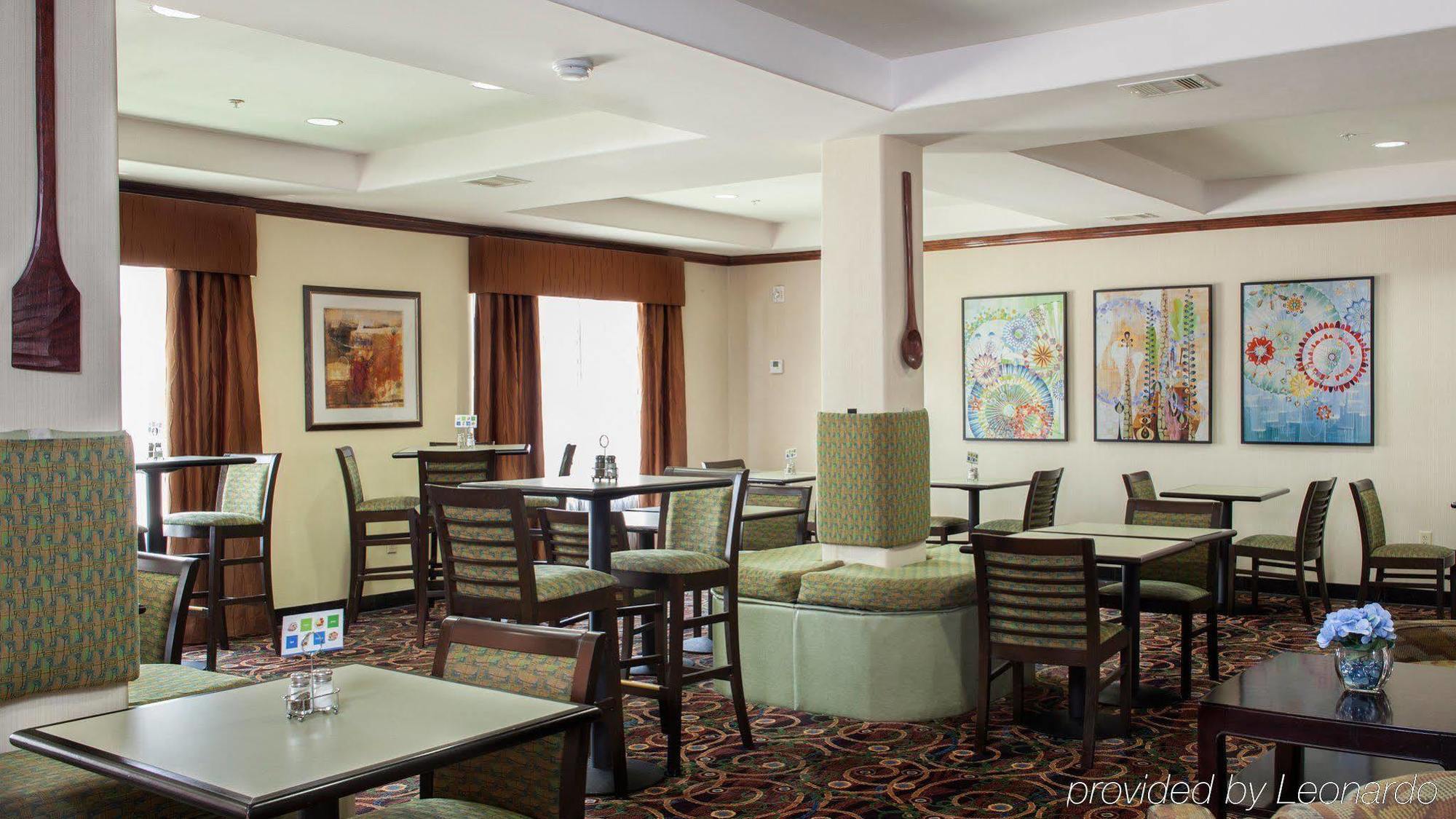 Holiday Inn Express Hotel & Suites Waller By Ihg Extérieur photo