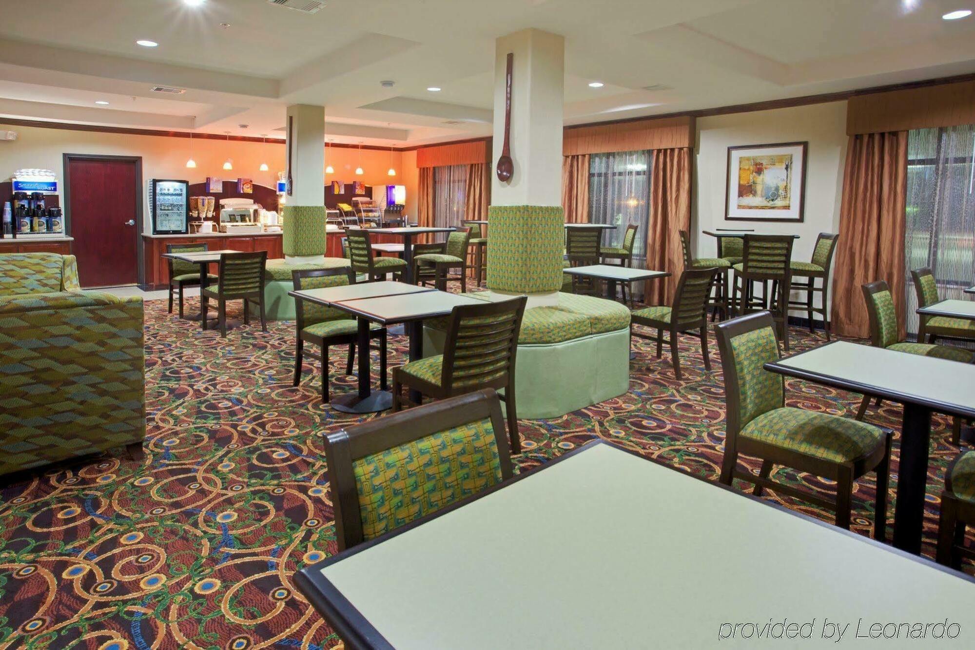 Holiday Inn Express Hotel & Suites Waller By Ihg Extérieur photo